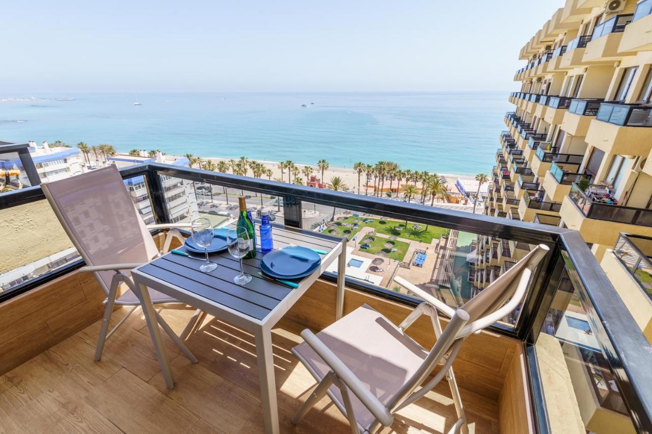 Amazing Views Beachfront Apartment With Swimming Pool Benalmádena Exteriör bild