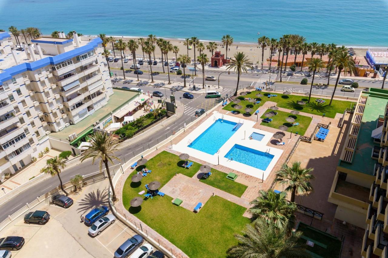 Amazing Views Beachfront Apartment With Swimming Pool Benalmádena Exteriör bild